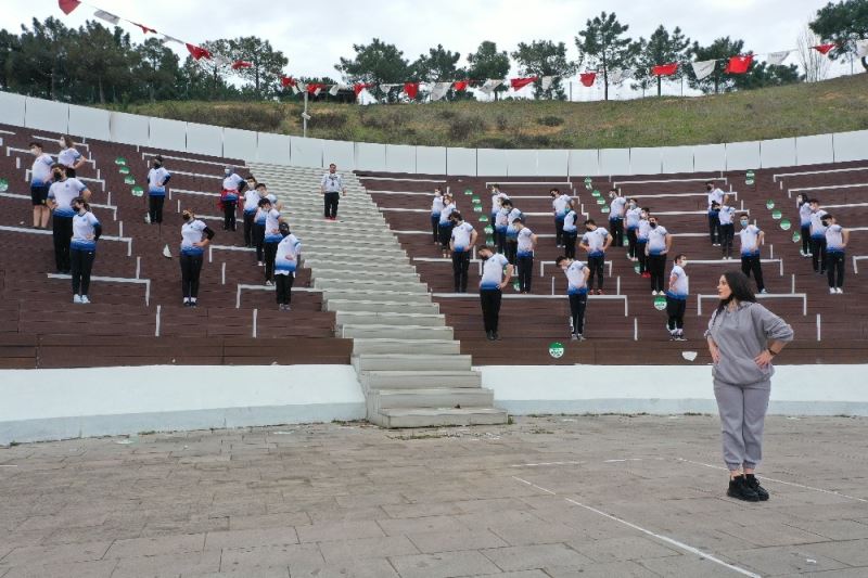 Tuzlalı gençler BESYO için ter döküyor
