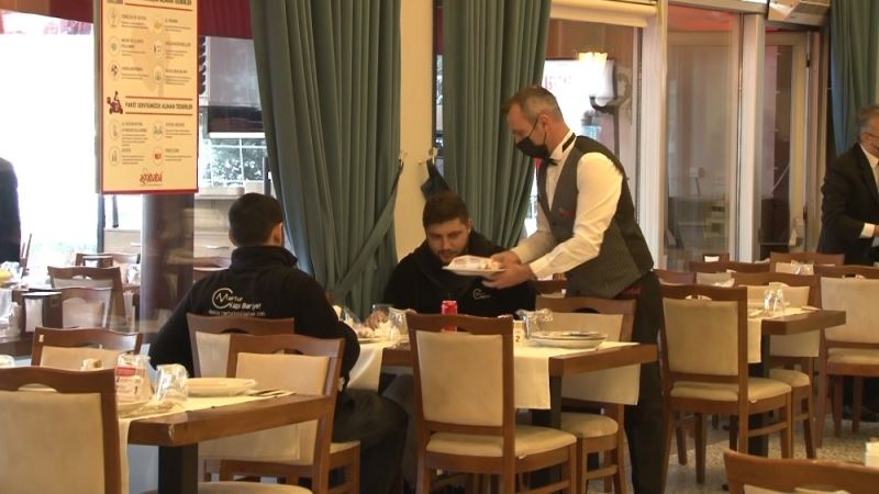 Restoranları açılan işletmeciler sevinçli: 