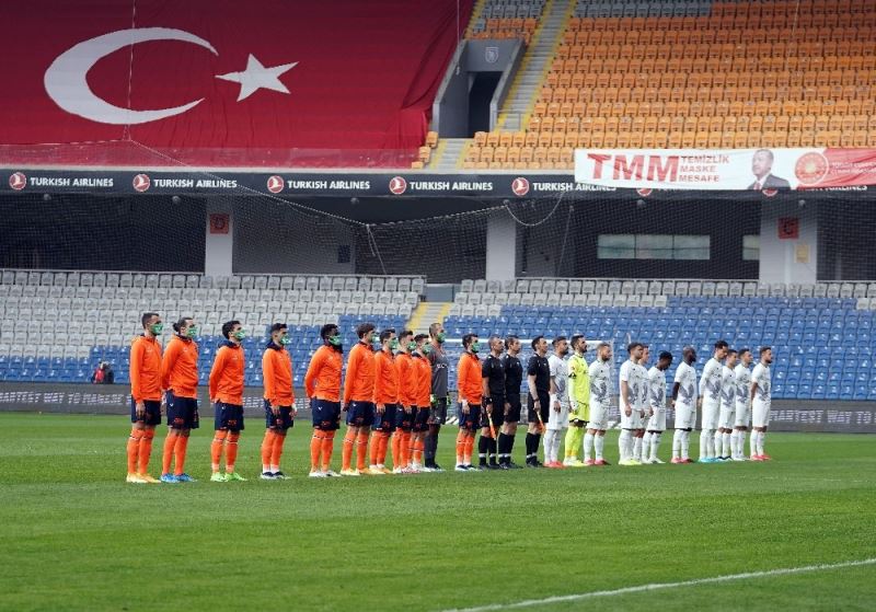 Aykut Kocaman’dan iki değişiklik
