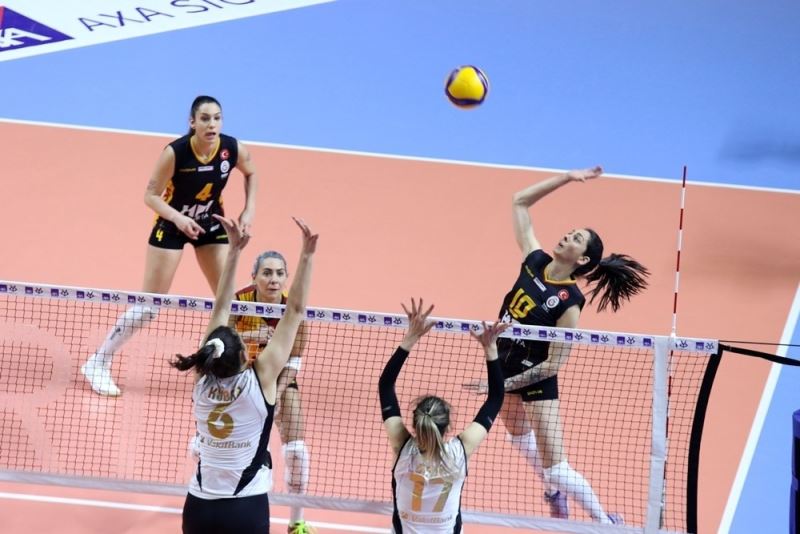 Kadınlar AXA Kupa Voley’de ilk finalist VakıfBank oldu
