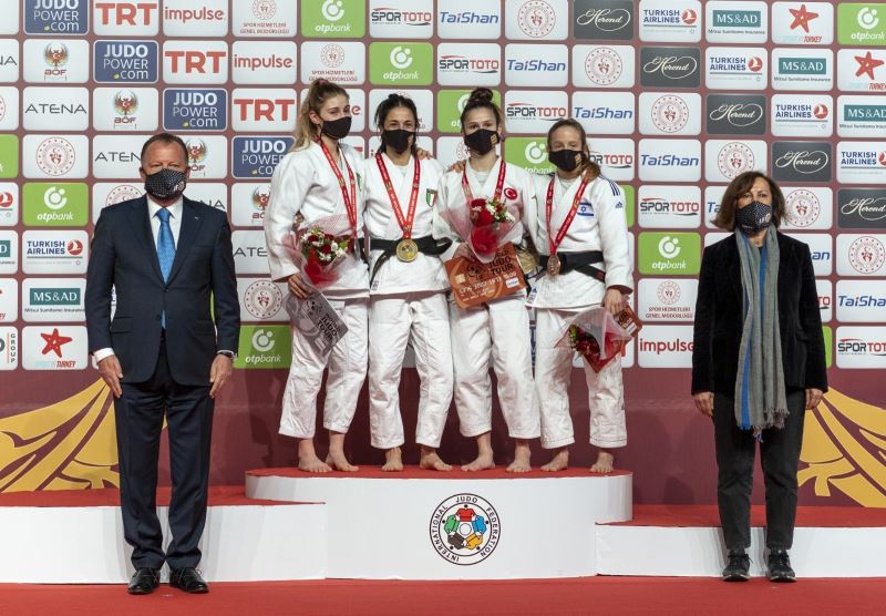 Antalya Grand Slam’de Şentürk’ten bronz madalya
