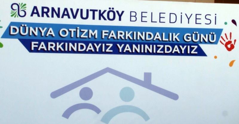 Arnavutköy Belediye Başkanı Haşim Baltacı ‘özel’ çocuklarla gökyüzüne balon bıraktı