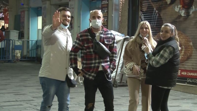 Taksim’deki manzara, kısıtlama sonrası da değişmedi
