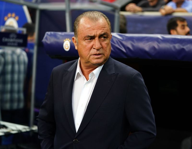 Fatih Terim: 3 - Abdullah Avcı: 2
