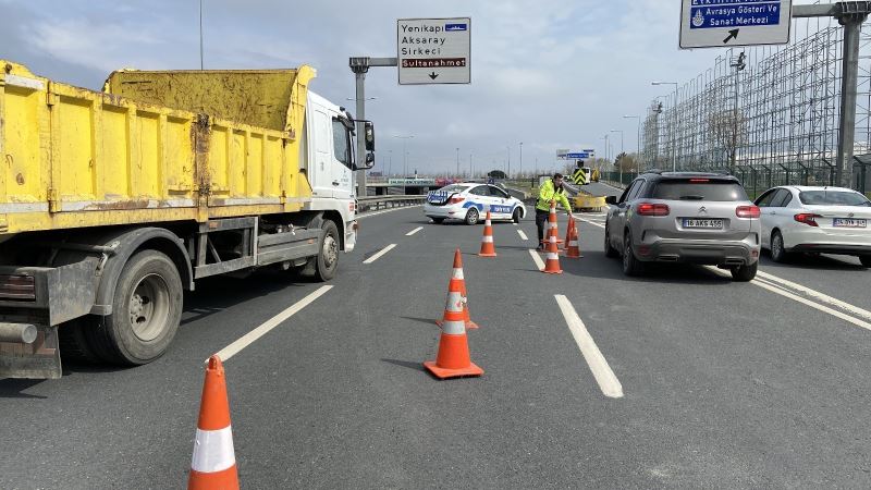 ’N Kolay İstanbul Yarı Maratonu’ için kapatılan yollar trafiğe açıldı