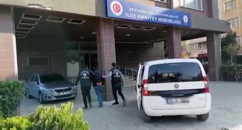 Zeytinburnu’nda Türk Bayrağını yakan şüpheli hakkında iddianame hazırlandı
