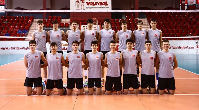 U17 Erkek Voleybol Takımı Ankara’da kampa girdi
