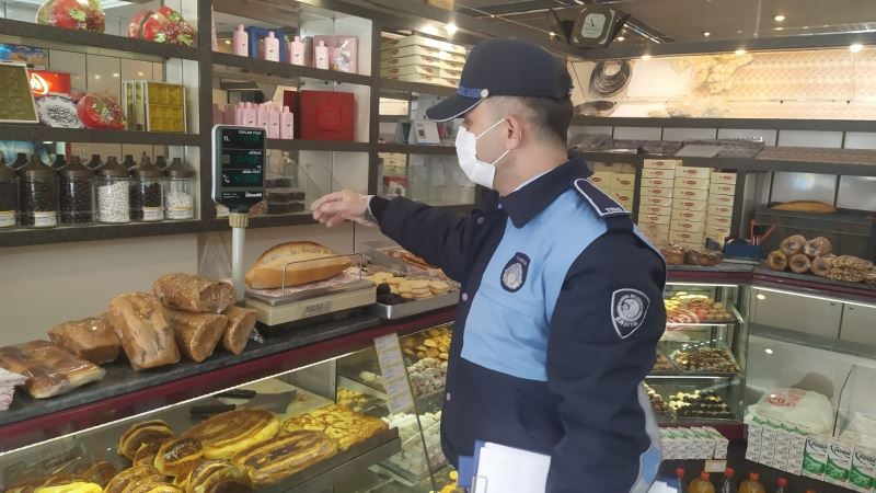 Kartal Belediyesi Zabıta Ekiplerinden ‘Tam Kapanma’ Denetimi
