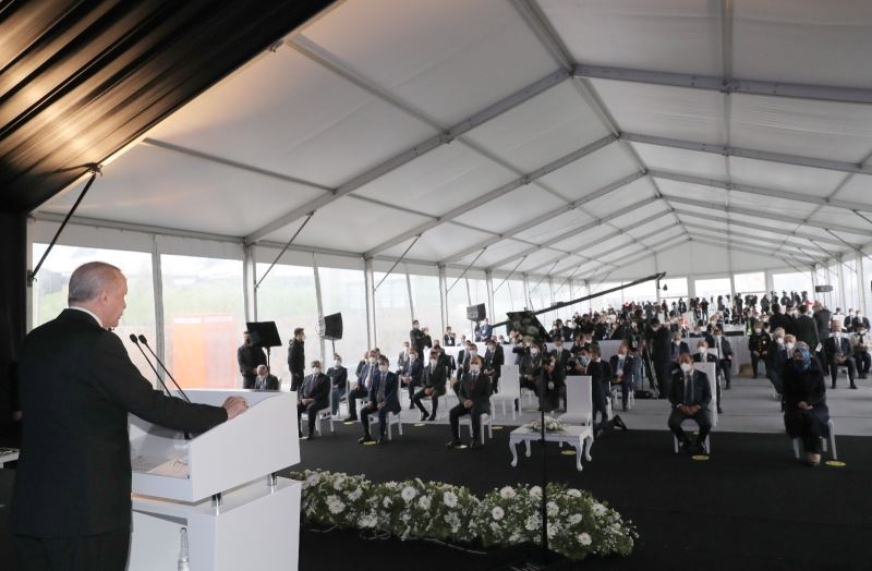 Cumhurbaşkanı Erdoğan Kuzey Marmara otoyolunun son etabı açılışında konuştu
