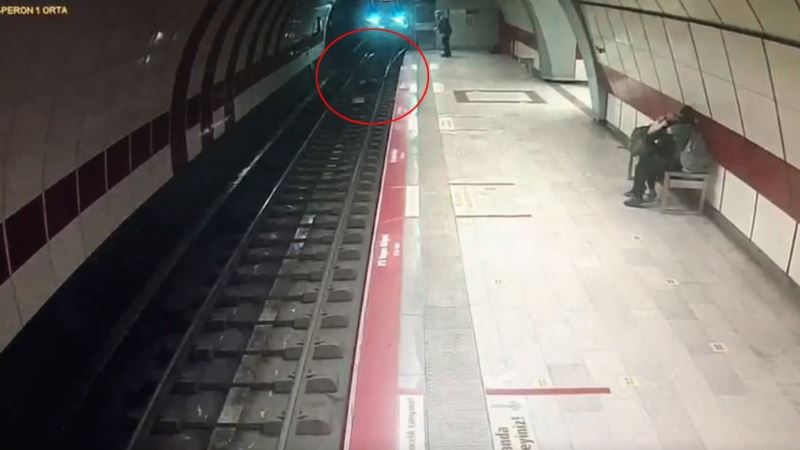 Taksim metrosunda raylara atlayan kadının görüntüleri ortaya çıktı