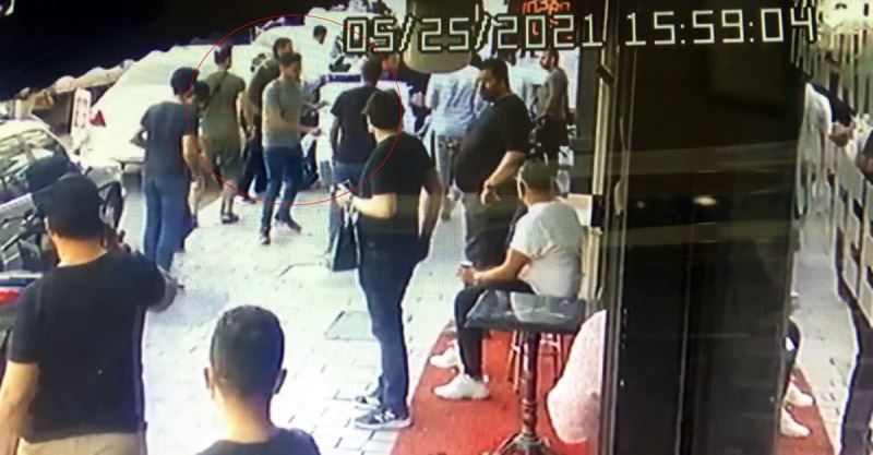 Fatih’te maske takma kavgası kanlı bitti : 1 yaralı
