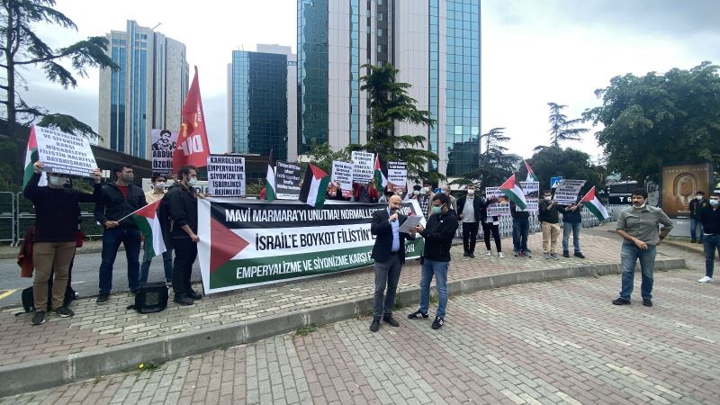 İsrail Konsolosluğu önünde Mavi Marmara protestosu
