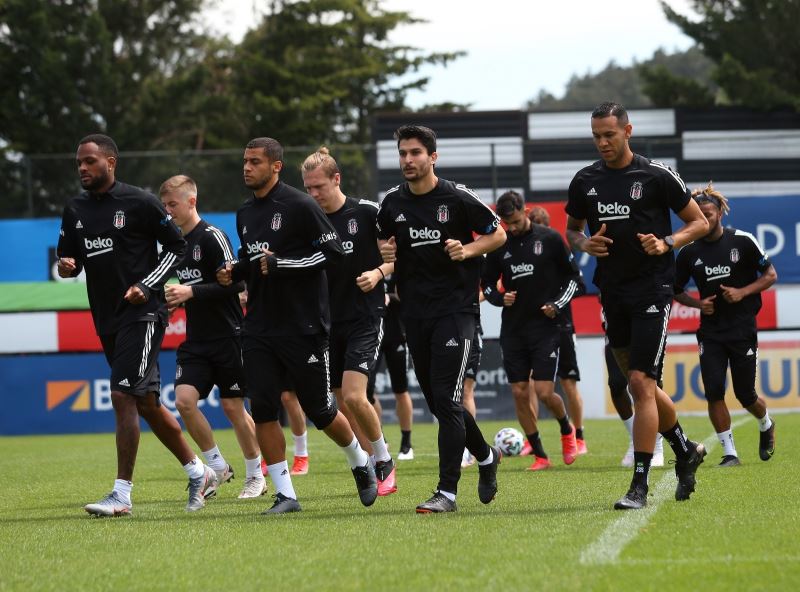 Beşiktaş’ta Aboubakar ve N’Koudou idmanda yer almadı
