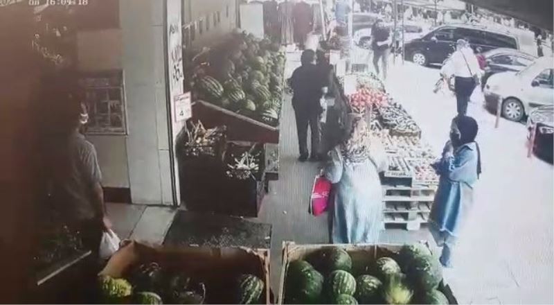 Esenyurt’ta manav sahibini ‘soğan’ ile dövdüler
