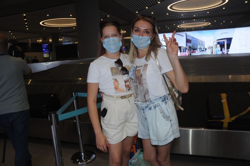 Rus turistler İstanbul’a geldi
