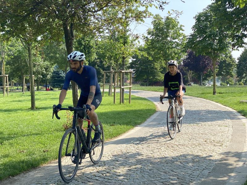 Bisiklet tutkunu Bandırma’dan Antalya’ya pedal çevirdi
