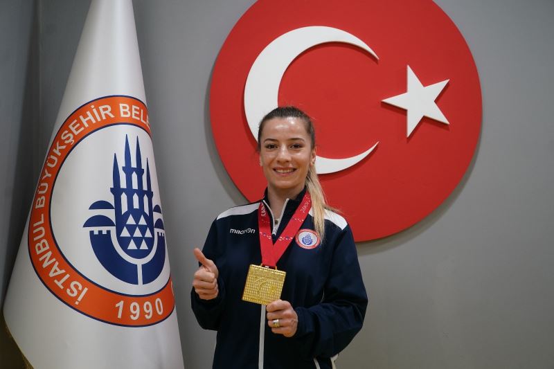 (Özel haber) Serap Özçelik Arapoğlu: “Umarım olimpiyatlarda ülkemi en iyi şekilde temsil ederim”