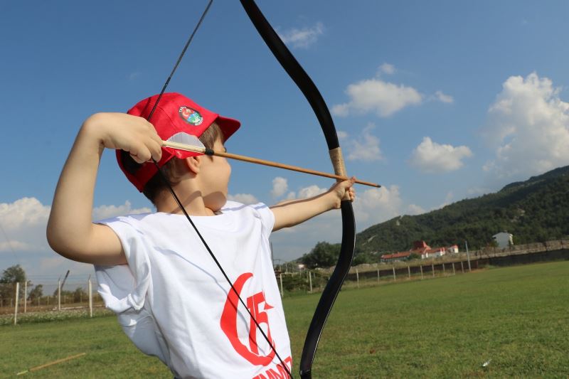 Amasya’da geleneksel Türk okçuluğuna ilgi artıyor
