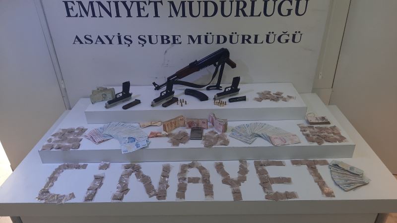 Eyüpsultan’da uzun namlulu silahlar konuştu: 1 ölü 1 yaralı
