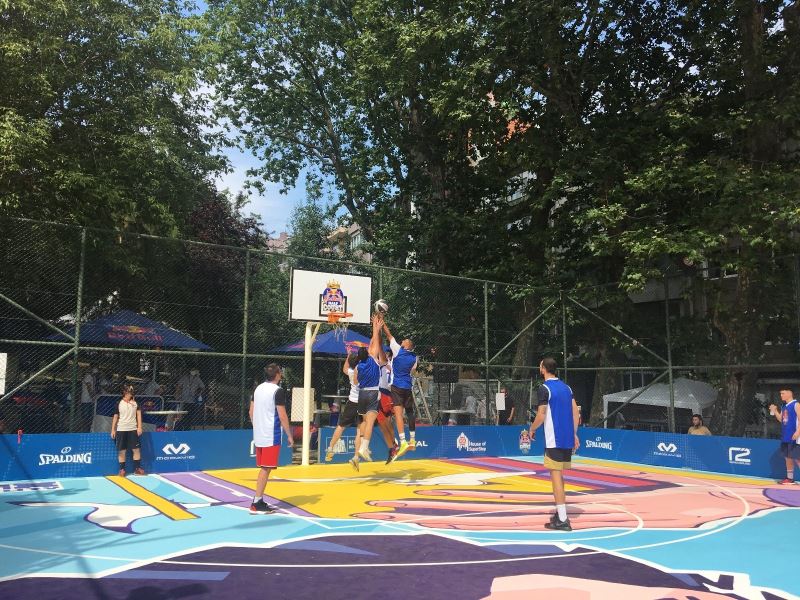 Red Bull Half Court’ta eleme heyecanı
