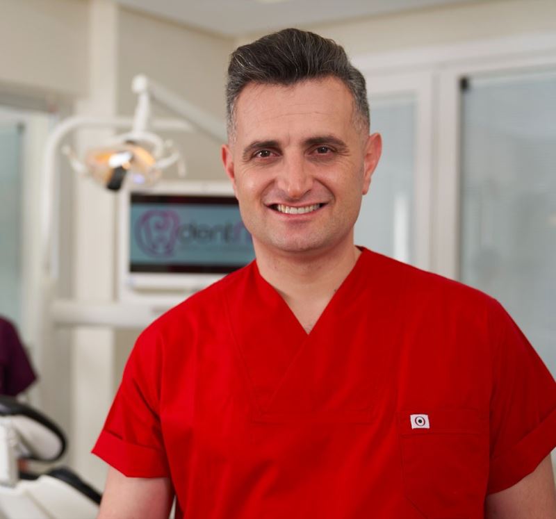 Estetik Diş Hekimi Abdulkadir Narin: “Dikişsiz diş implantı estetik ve rahat”
