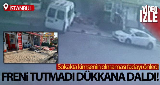 (ÖZEL) Freni tutmayan servis minibüsü perde dükkanına girdi