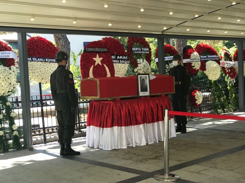 Şehit Teğmen İsmail Can Softa son yolculuğuna uğurlandı
