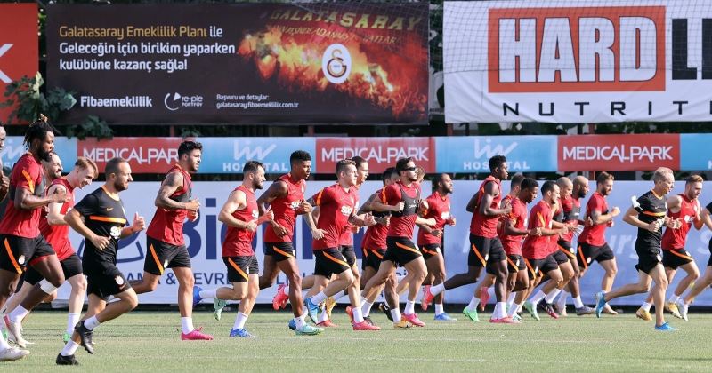 Galatasaray, St. Johnstone maçının taktiğini çalıştı

