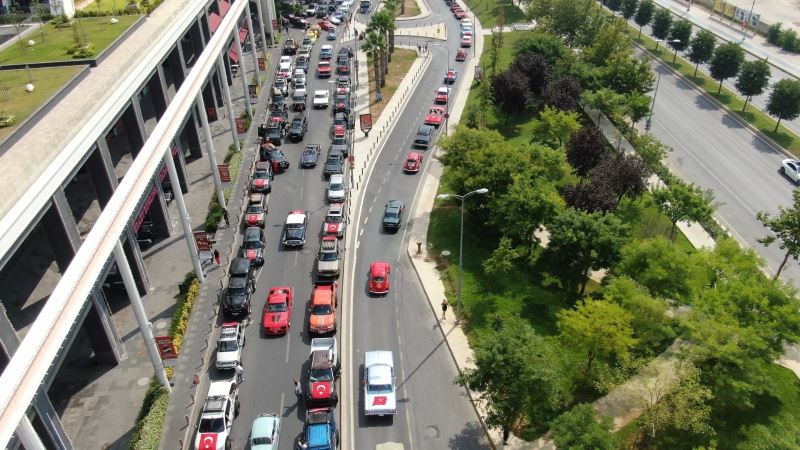 30 Ağustos Zafer Bayramı’nda 99 klasik araçla konvoy şöleni
