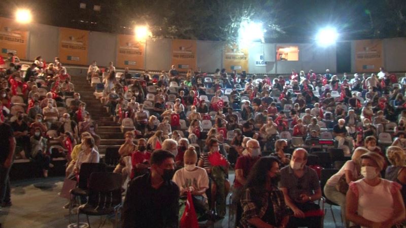Kadıköy’de 30 Ağustos Zafer Bayramı konserler ile kutlandı
