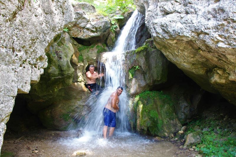 Amasya’nın serinleten saklı cenneti: Aktaş Şelalesi
