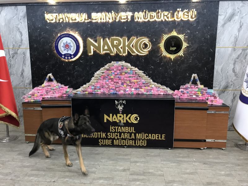 İstanbul polisinden 7 kentte çok yönlü operasyon
