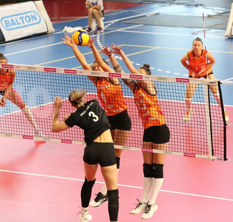 Eczacıbaşı Dynavit, Dresdner’e 3-1 yenildi
