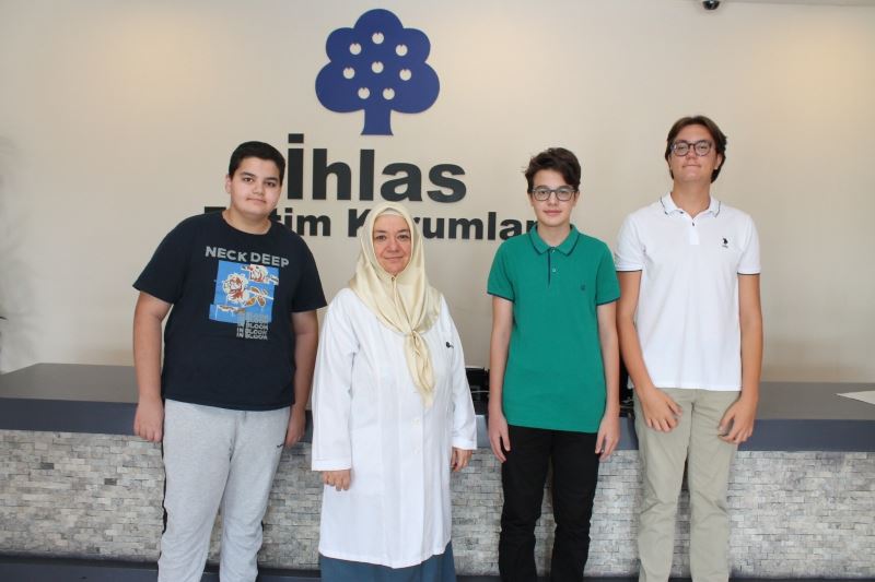 İhlas Koleji EYP Türkiye’de temsil edildi
