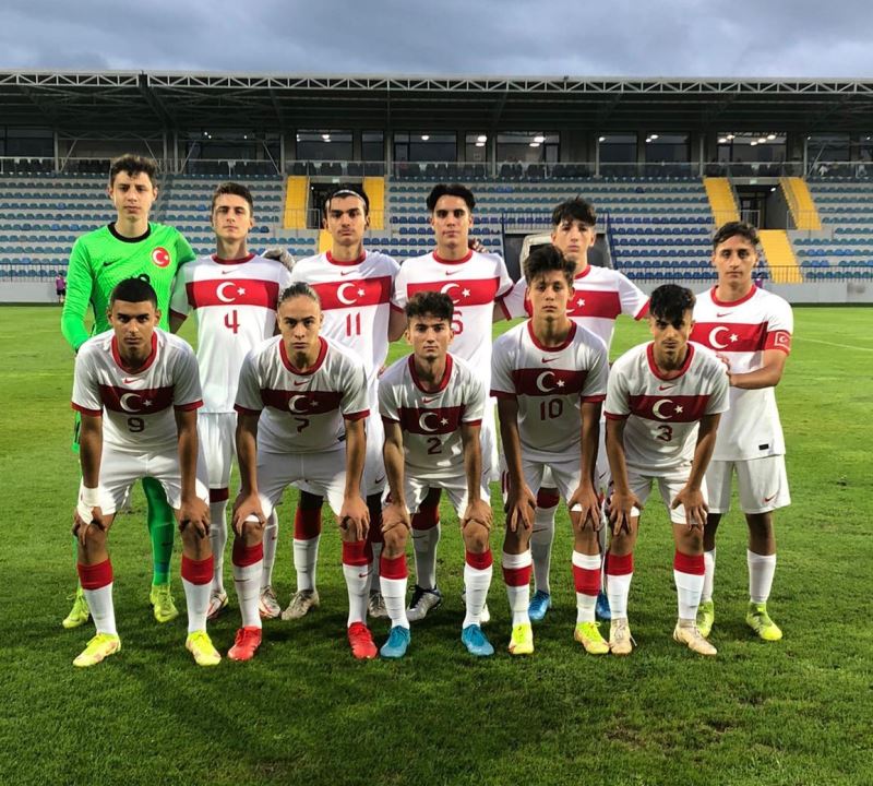 U17 Futbol Milli Takımı, Azerbaycan’ı 4-1 yendi
