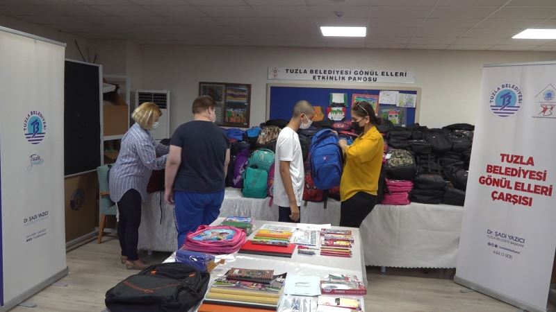 Tuzlalı çocukların okul çantası ve kırtasiye malzemeleri Gönül Elleri’nden
