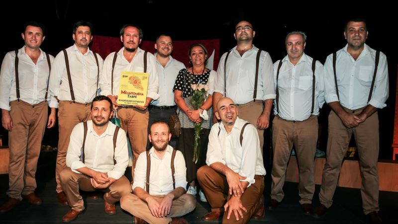 Maltepe Belediye Tiyatrosu Ukrayna’daki tiyatro festivalinde büyük beğeni topladı
