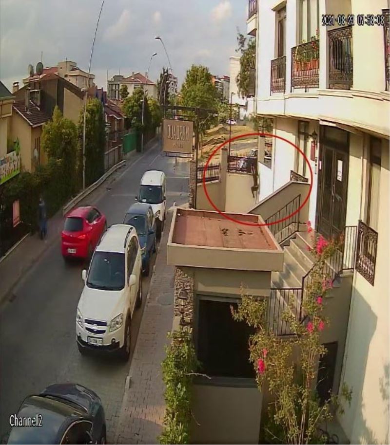 (ÖZEL) Hırsızlar sert kayaya tosladı, 15 yaşındaki genç hırsızları böyle kovaladı