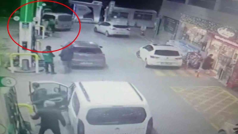 Çekmeköy’de yakıt alıp para ödemeden istasyondan kaçan şahıslar yakalandı
