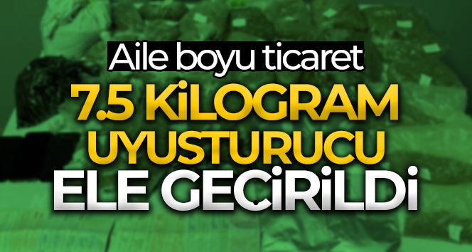 İstanbul’da aile boyu uyuşturucu ticareti: Kağıthane polisi merdivenin içinde 7.5 kilogram marihuana yakaladı