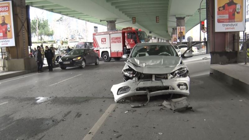 Kırmızı ışık ihlali yapan sürücü kazaya neden oldu: 1 yaralı
