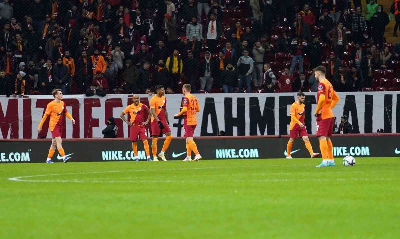 Galatasaray’ın galibiyet hasreti 3 maça çıktı
