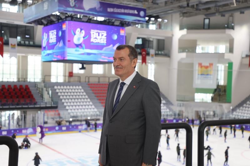 Zeytinburnu Belediye Başkanı Ömer Arısoy, açılışı yapılacak tesisler hakkında bilgi verdi