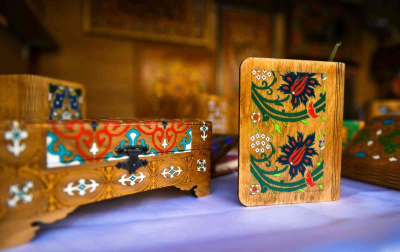 Edirnekâri tekniğiyle yapılan el emeği ürünler Kardeş Kültürler Festivali’nde sergileniyor