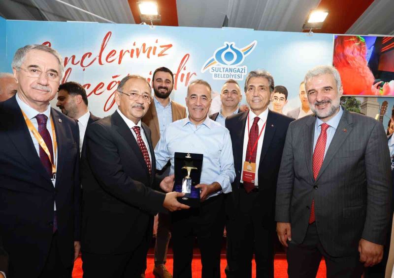 Sultangazi Belediyesi’ne ‘Genç İstihdam’ proje ödülü