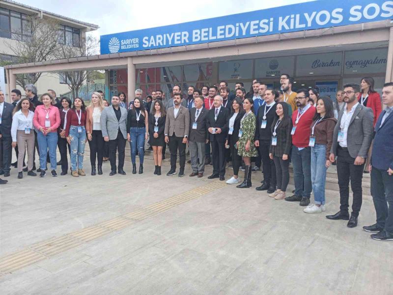 CHP lideri Kılıçdaroğlu, gençlerle bir araya geldi