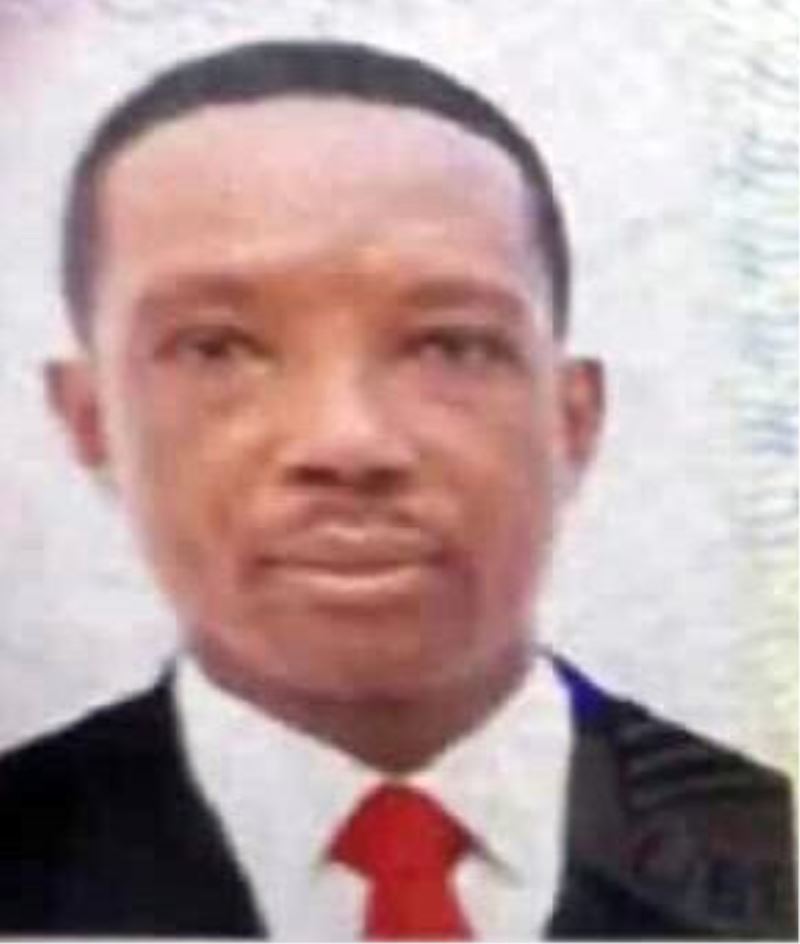 Liberyalı diplomat intihar etti
