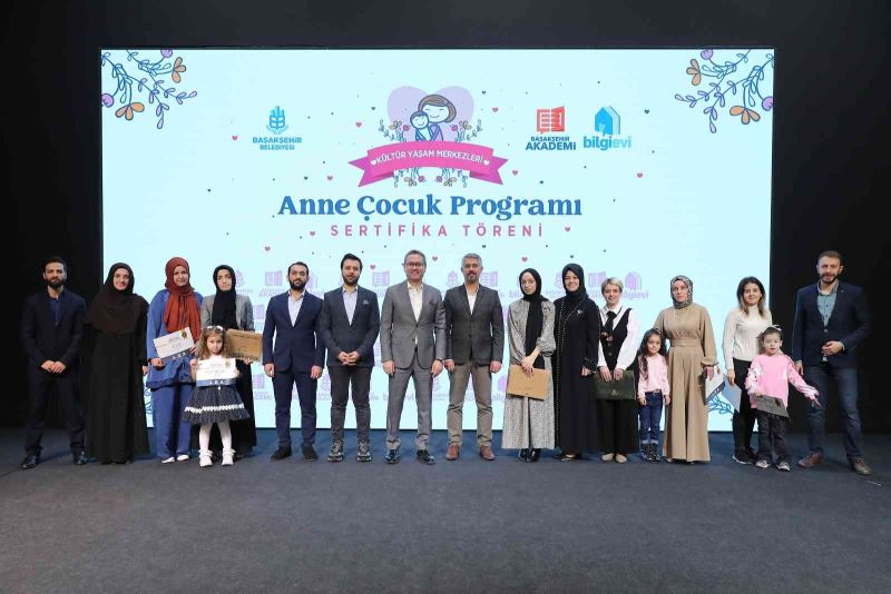 Başakşehir’de mutluluk kaynağı: Anne çocuk merkezleri