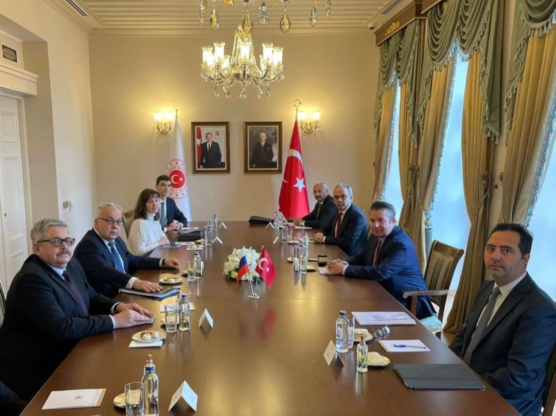 Türk- Rus siyasi istişareleri İstanbul’da yapıldı
