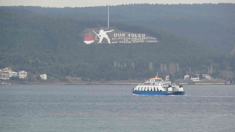 Gökçeada ve Bozcaada’ya bugün ve yarınki feribot seferleri fırtına nedeniyle iptal edildi